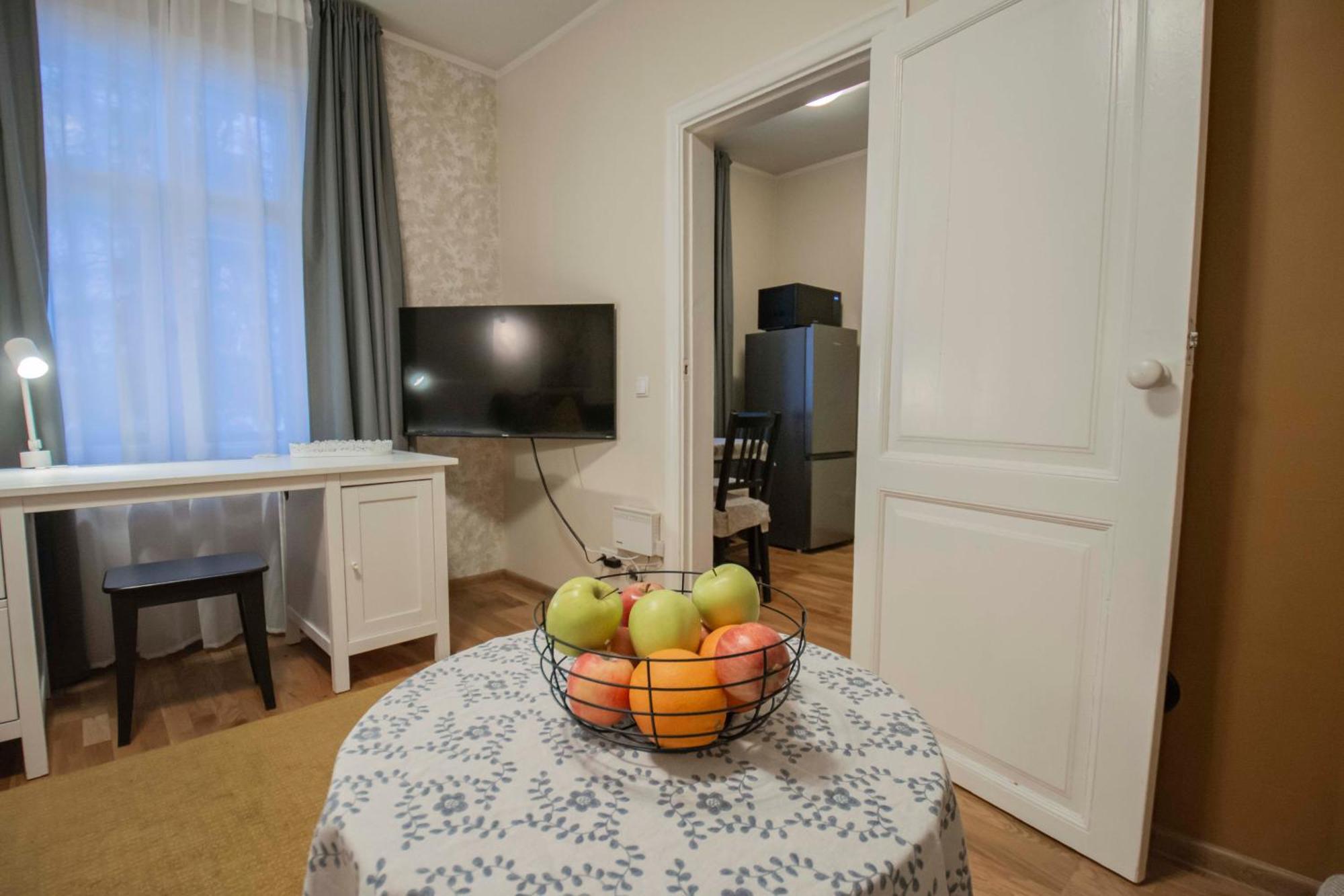 Karlovaidyll 7 - Homey Apartment With Free Parking! Tartu Exterior foto