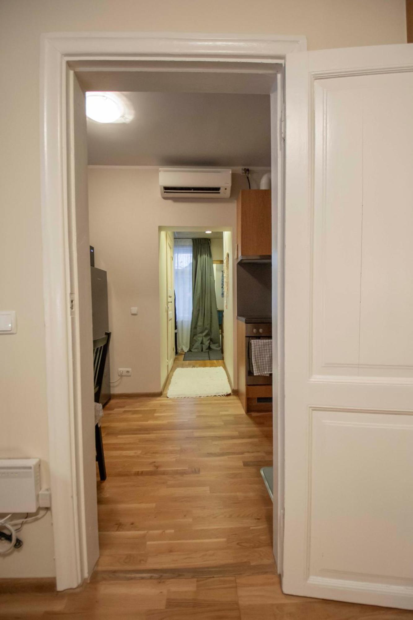 Karlovaidyll 7 - Homey Apartment With Free Parking! Tartu Exterior foto